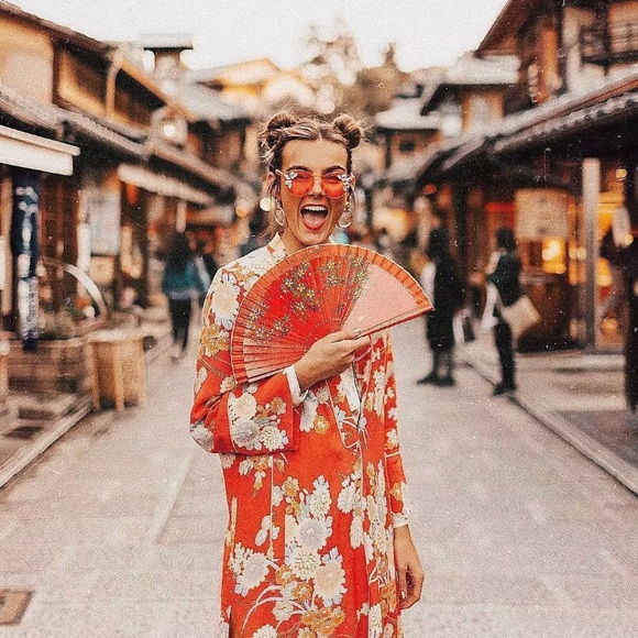 red floral kimono dress